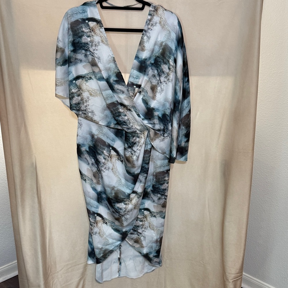NWOT ASOS Elegant Blue and Gray Abstract Dress